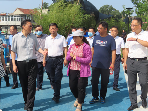 以“为民办好事、办实事”为出发点落脚点，让“代表满意、群众受益”