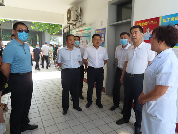 以“为民办好事、办实事”为出发点落脚点，让“代表满意、群众受益”