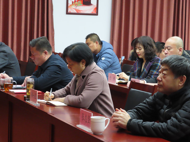 区人大常委会主任孟宪伟到匡山街道宣讲党的十九届五中全会精神