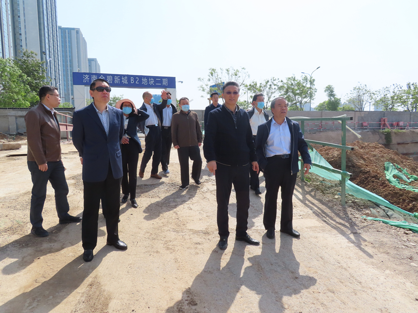 区人大常委会主任会议督导检查全区大气污染防治工作