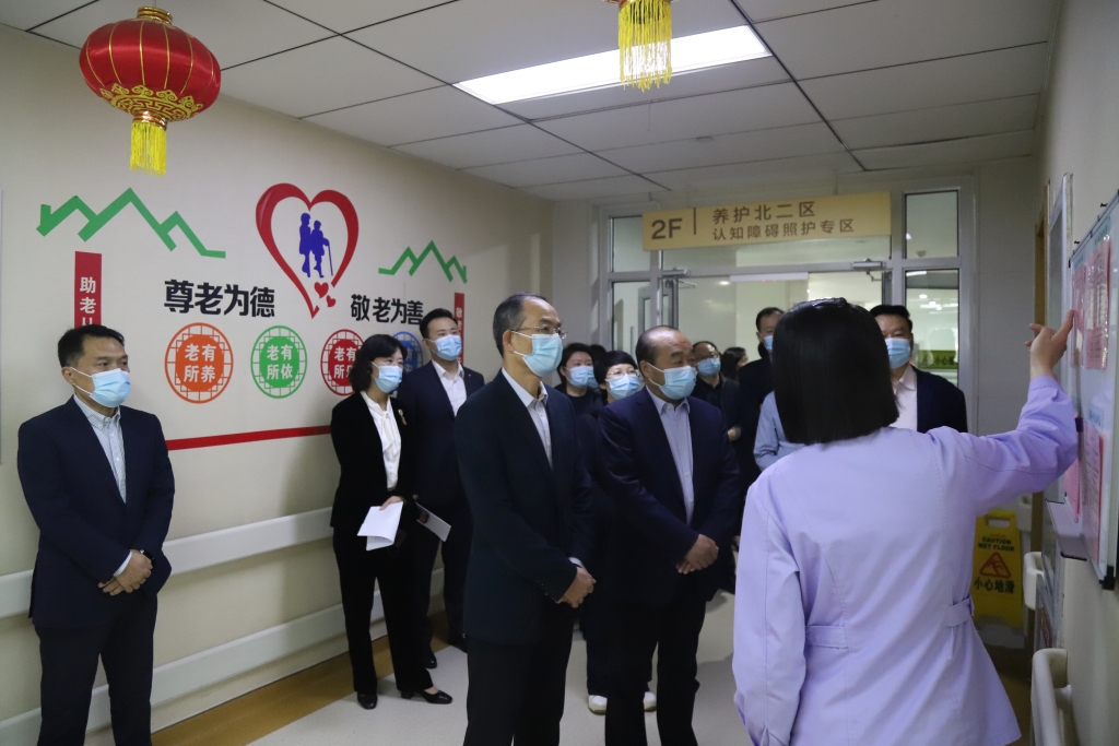 槐荫区人大常委会赴市中区考察学习养老服务保障工作