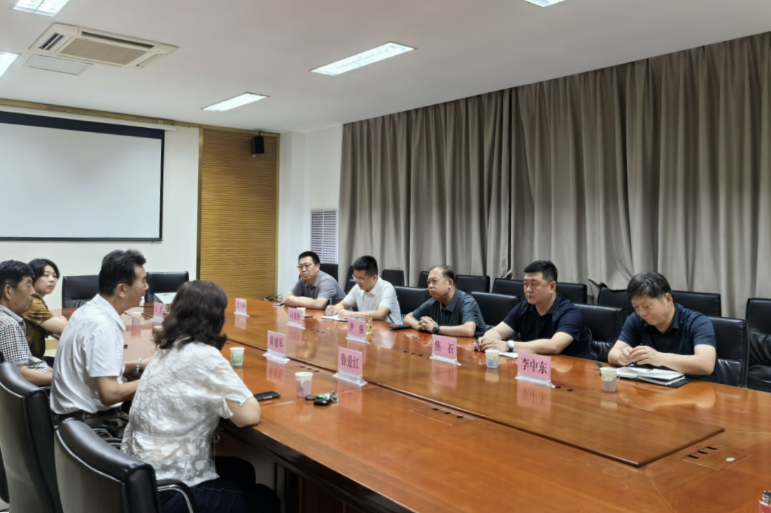 深入园区察实情 履职担当促发展——区人大常委会副主任尹强开展接待代表活动